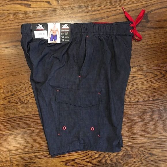 Men’s ZEROXPOSUR Black Cargo Swim Trunks With Red Accent Sz Medium NWT - Picture 2 of 8